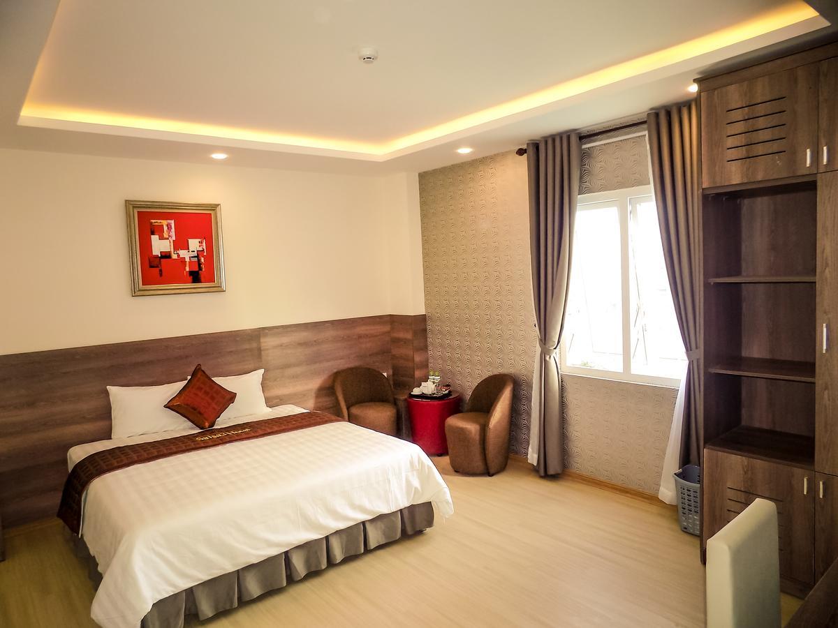 La Suite Hotel Danang Екстериор снимка